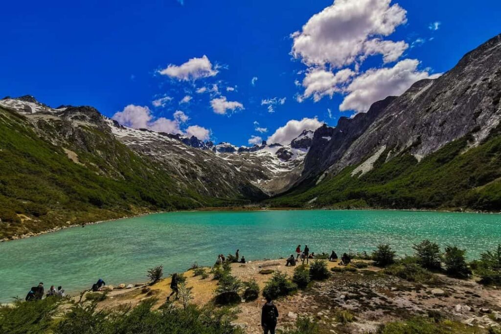 imagen de la laguna esmeralda, ushuaia.