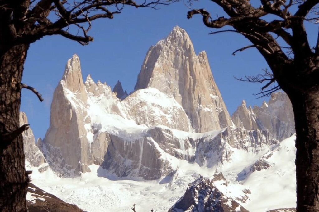 vista panoramica de el monte Fitz Roy en la localidad de El Chalten.